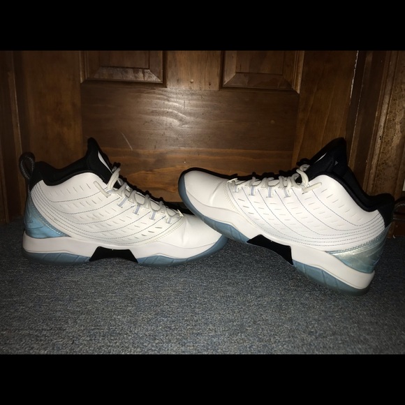 Air Jordan Velocity White Legend Blue and Black - Picture 6 of 7